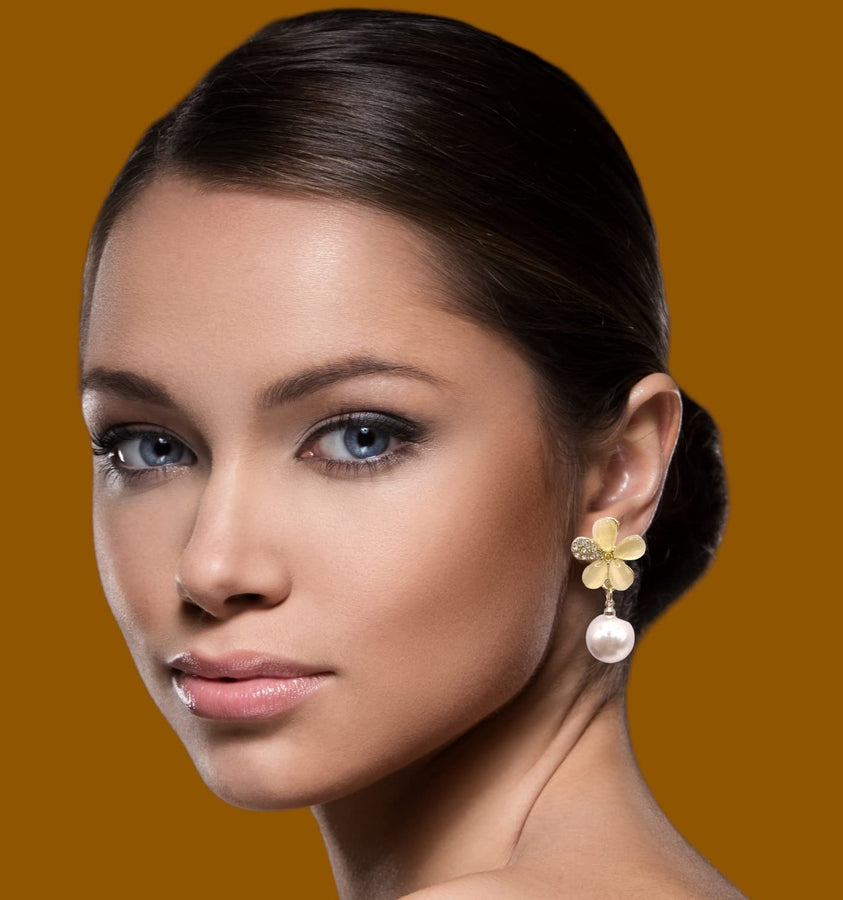 Upscale Ladies Beautiful Flower Drop Earrings,Rhinestone Luxury Earrings,Elegant Imitation Pearl Fashion Jewelry,Gift for Women and Girls with Gift box-Gold Kiddale123